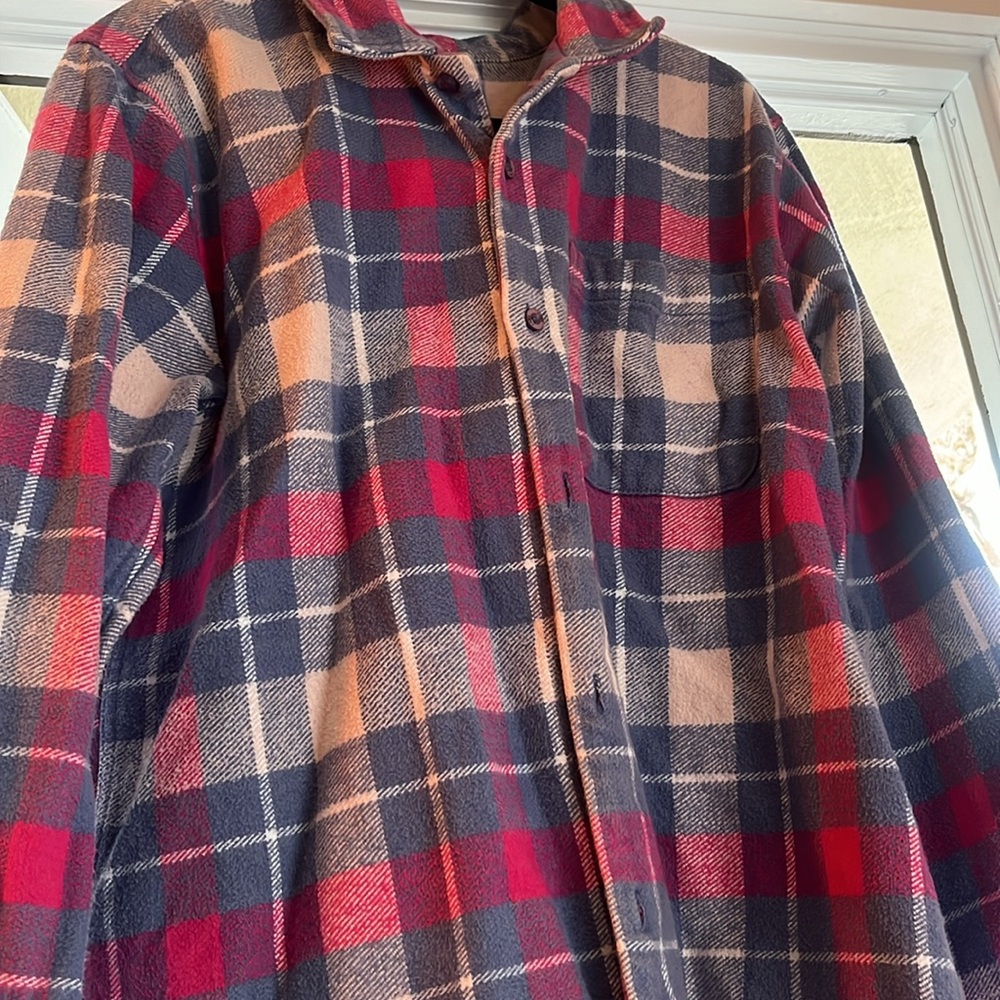 Obey Great condition Flannel